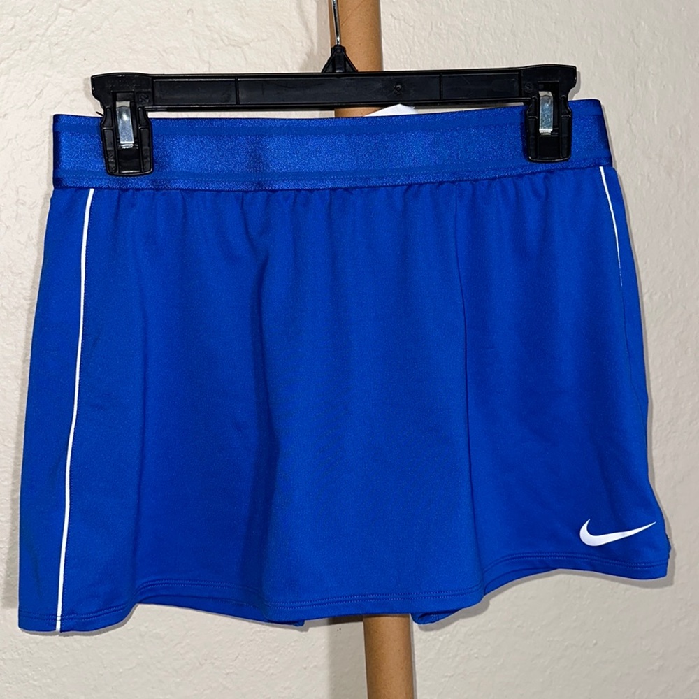 Nike skort